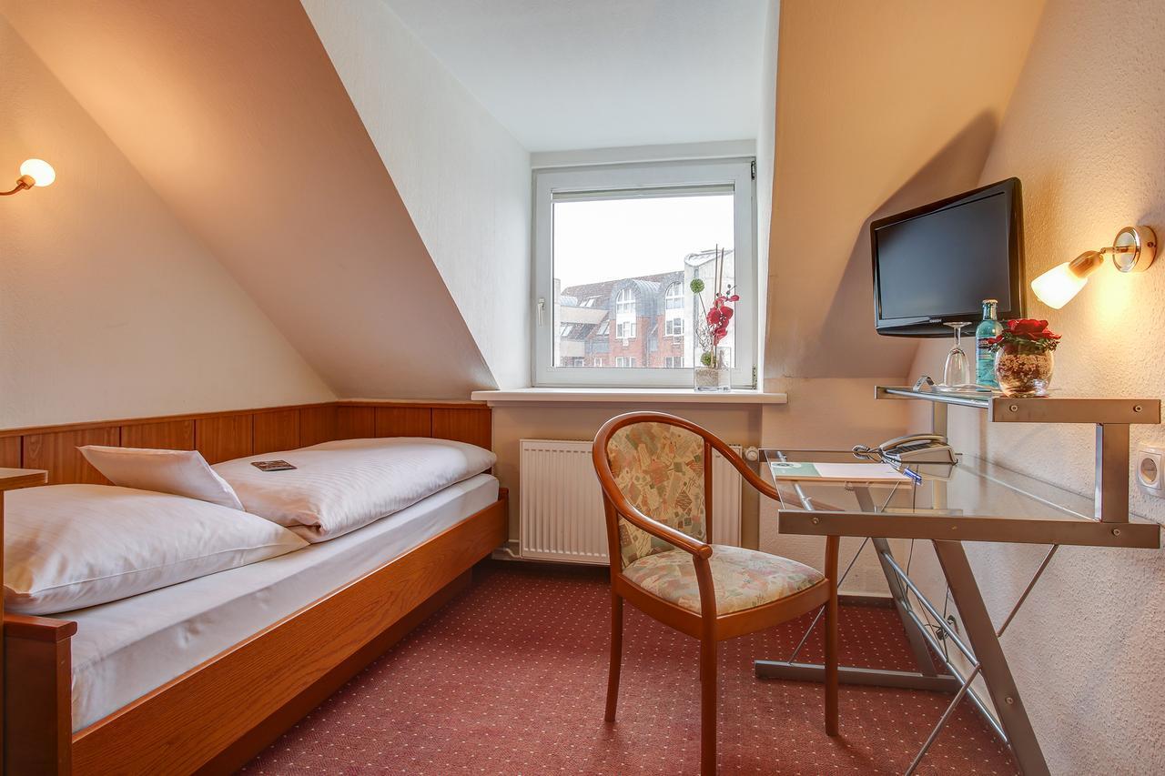 Ina Hotel Consul 킬 외부 사진