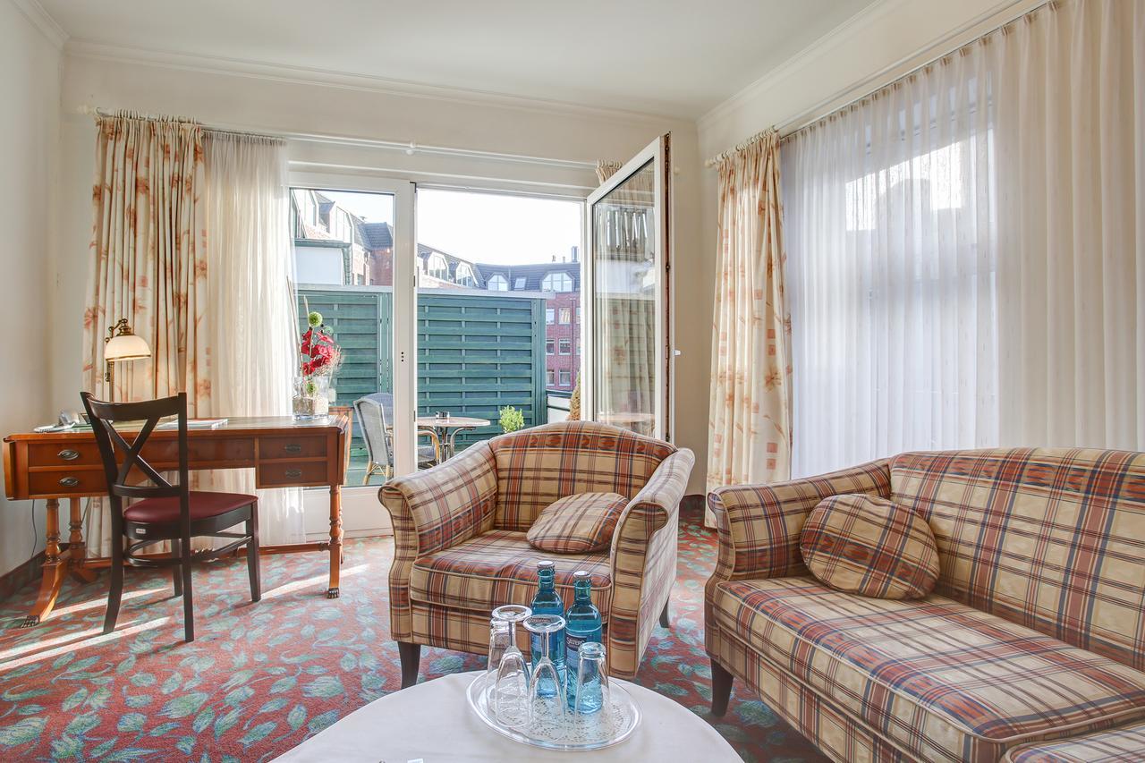 Ina Hotel Consul 킬 외부 사진
